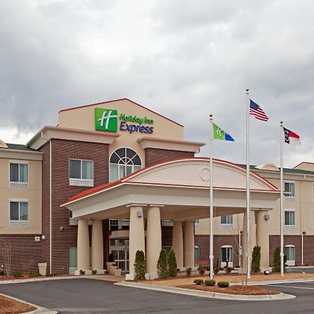 Holiday Inn Express Pembroke By Ihg מראה חיצוני תמונה
