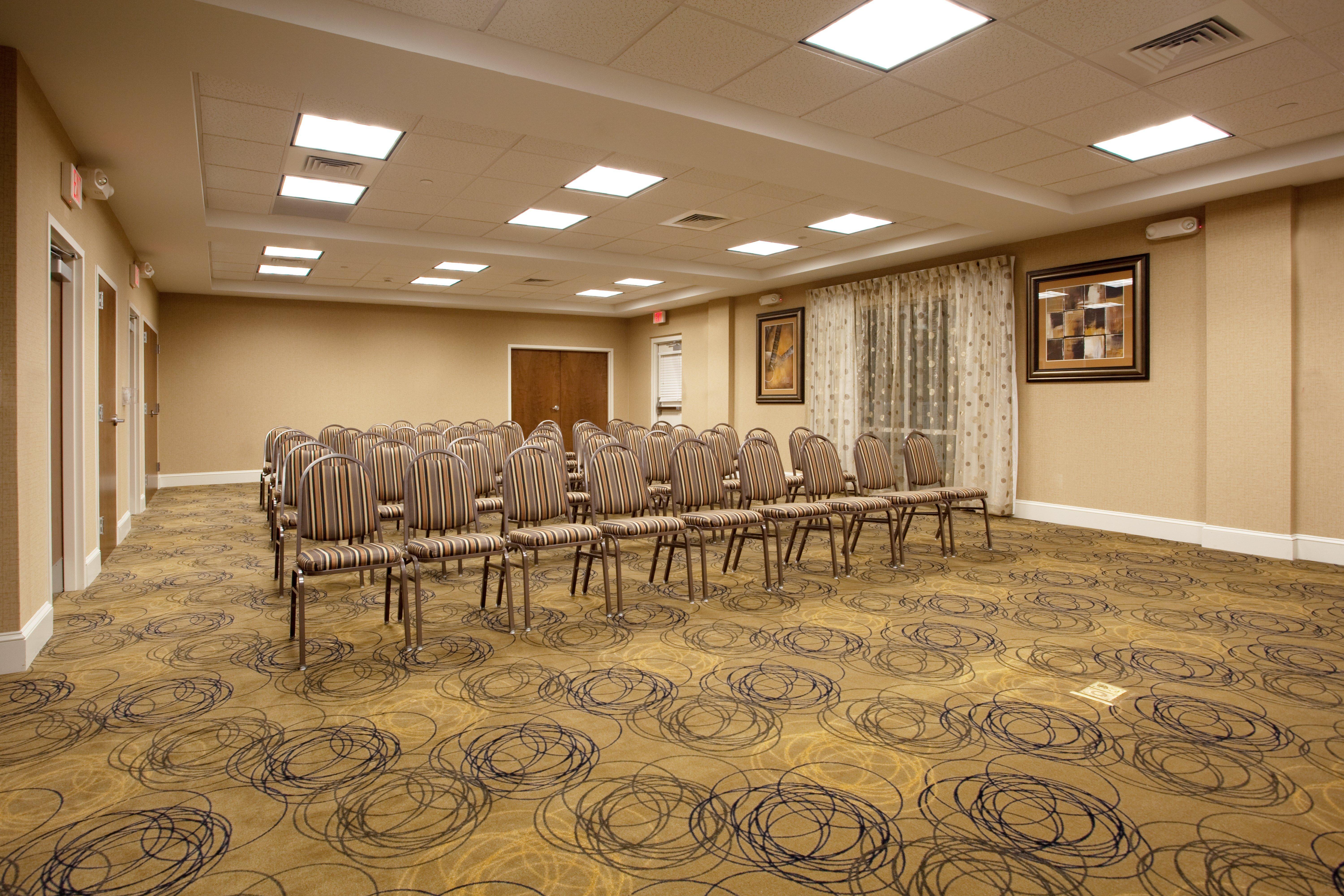 Holiday Inn Express Pembroke By Ihg מראה חיצוני תמונה