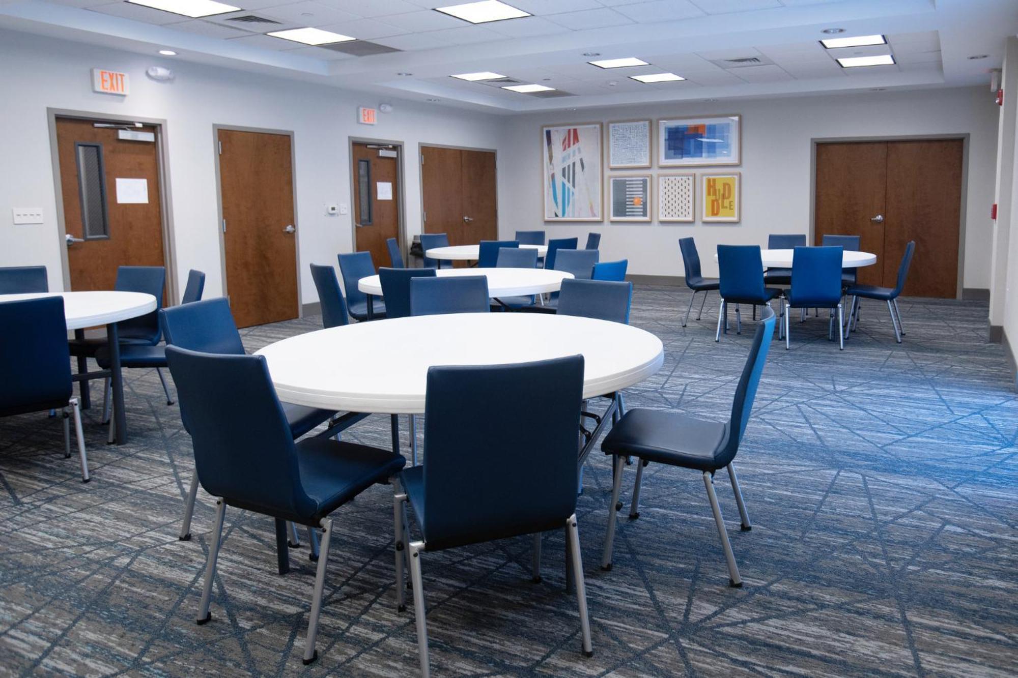 Holiday Inn Express Pembroke By Ihg מראה חיצוני תמונה