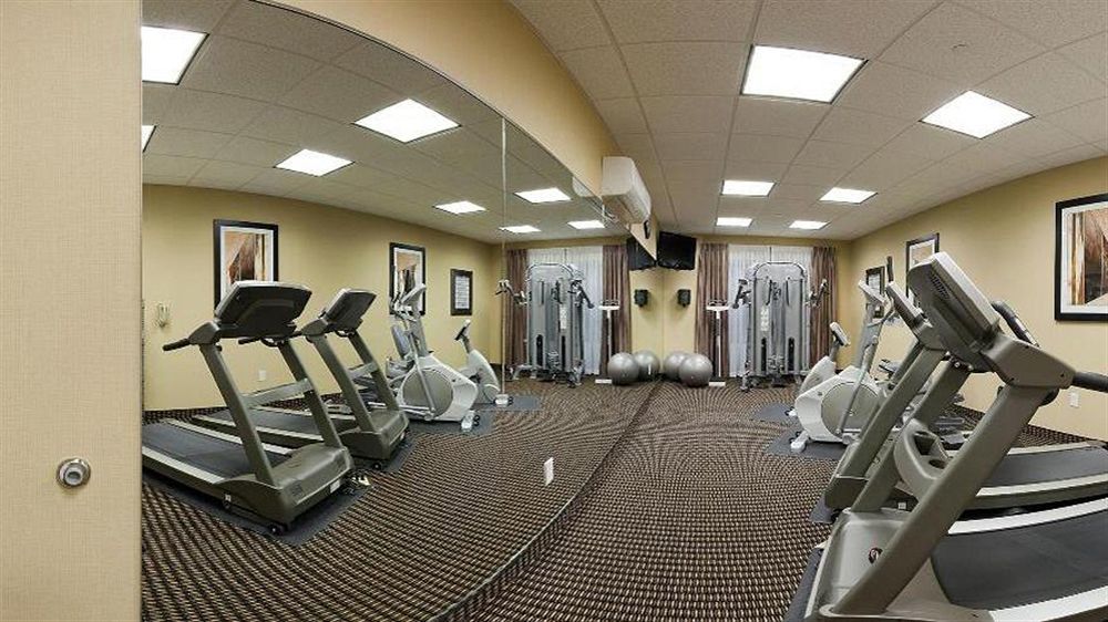 Holiday Inn Express Pembroke By Ihg מראה חיצוני תמונה